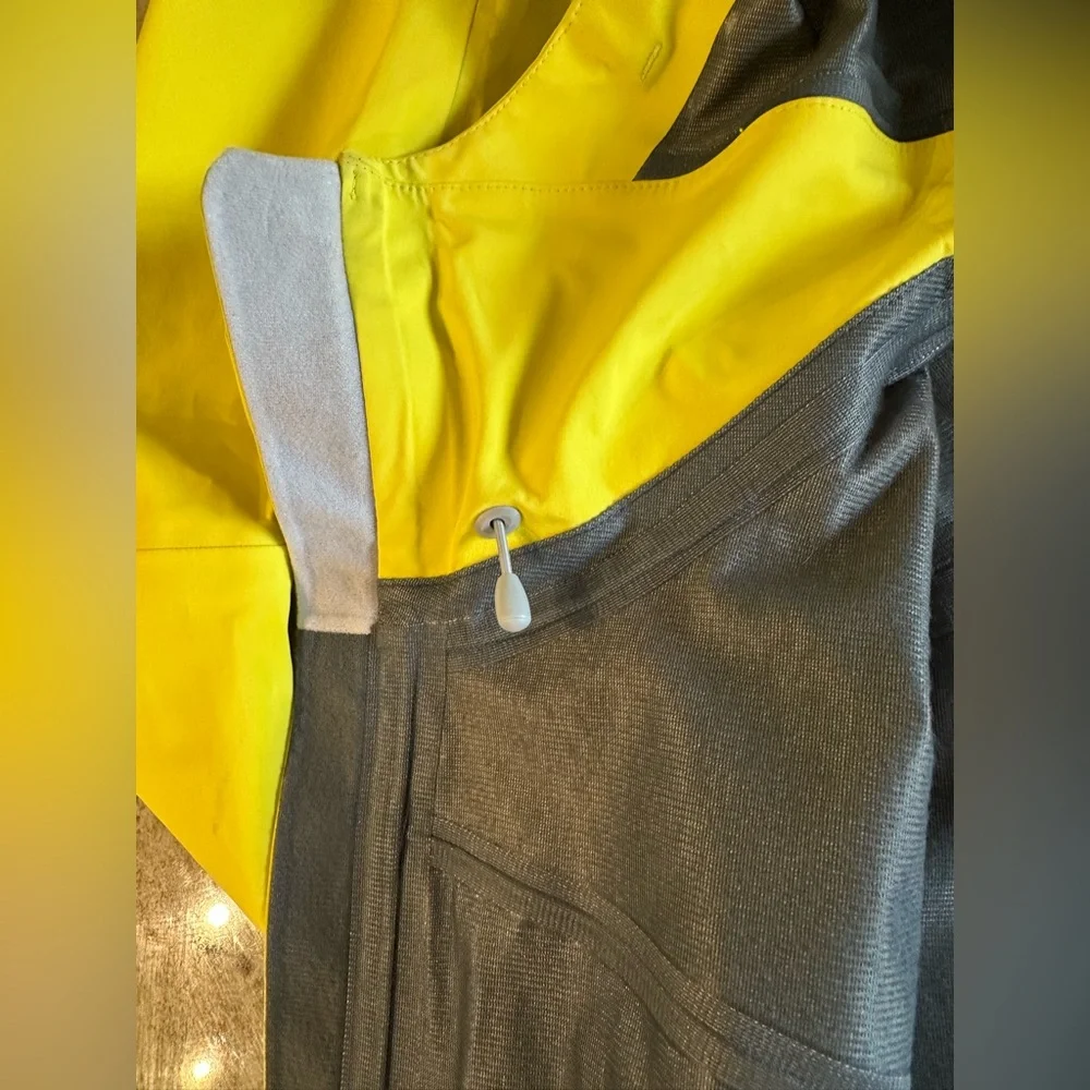 Stio Womens ‘22 Ski Shell - Picture 6 of 16